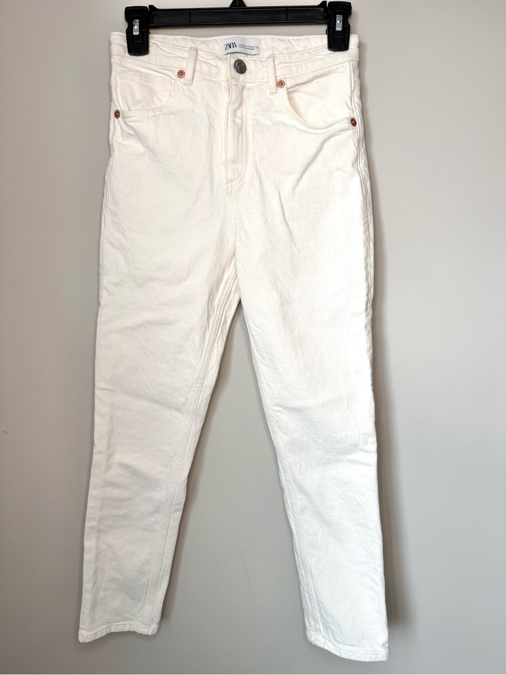 Zara White High-Rise Straight Button Fly 5 Pocket Jeans